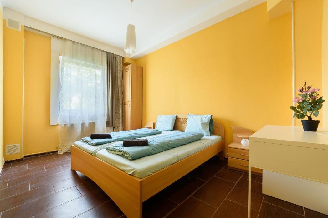 Downtown Buda Homes Relax Будапеща Екстериор снимка